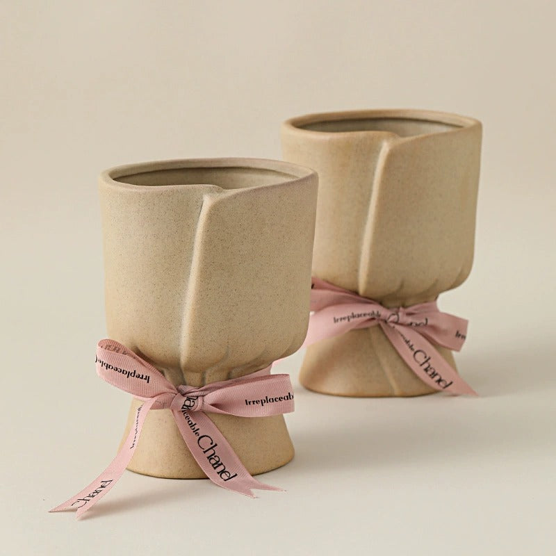Minimalist INS Nordic Style Ceramic Flower Pot, Handheld Bouquet Design